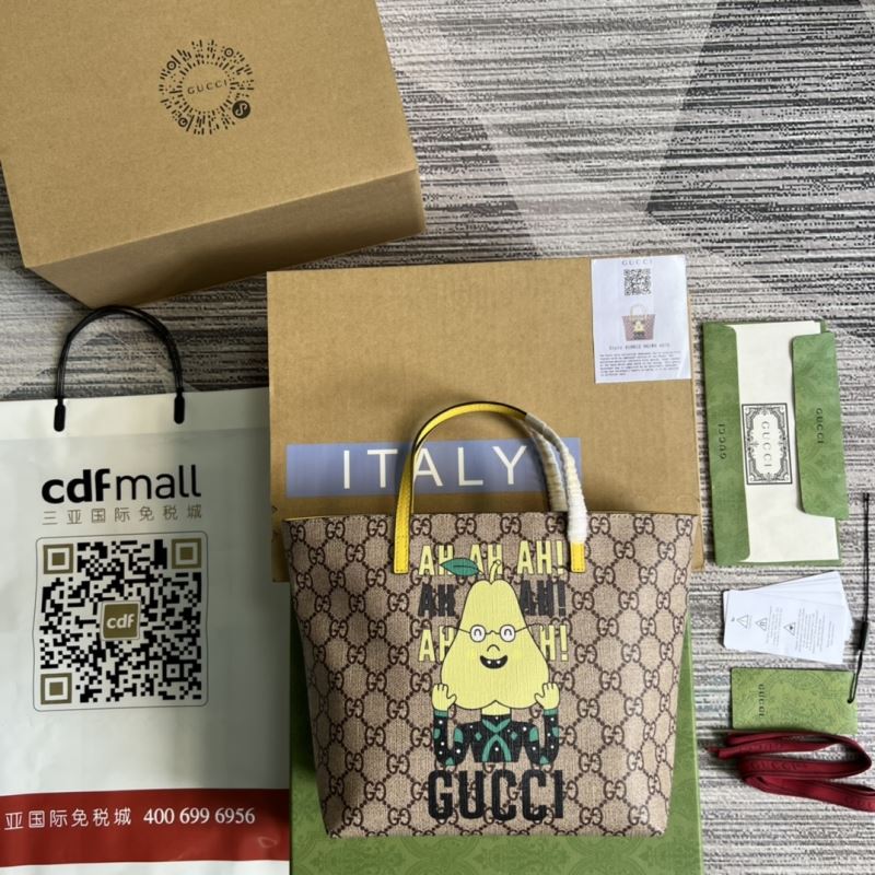 Gucci Shopping Bags